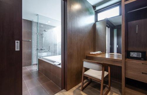 Na Chom Thian Villa | Movenpick Residences 3-Bedroom Pool Villa Beach Access, Na Jomtien Pattaya