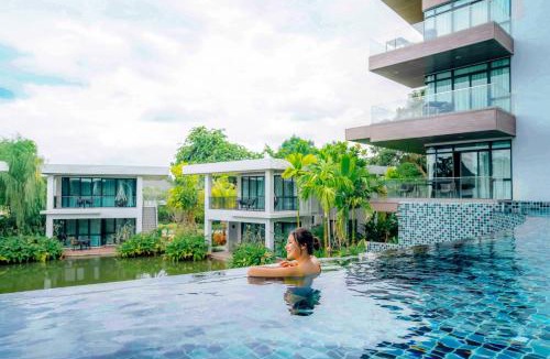 Bang Khonthi Hotel | Na Tree Tara Riverside Resort Amphawa Damnoensaduak