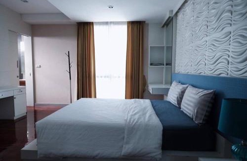 Central Pattaya Villa | Nagasiri Pool Villa 2-Storey