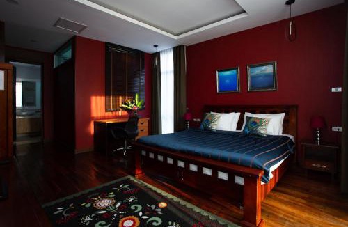 Na Chom Thian Villa | Nagawari Art Maldives BBQ Pattaya Villa