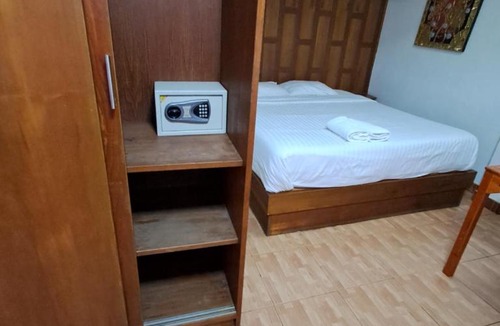 Central Pattaya Hotel | Namtip Bar & Guesthouse