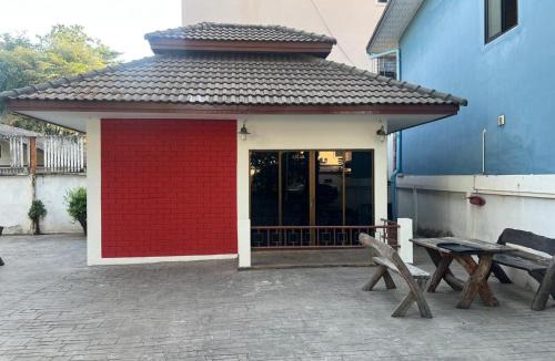 South Pattaya Villa | Nine Blue Garden Villa