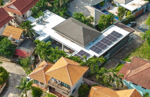 Kamala Villa | Noi's Villa - tropical oasis with pool and maid