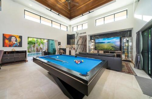 Kamala Villa | Noi's Villa - tropical oasis with pool and maid