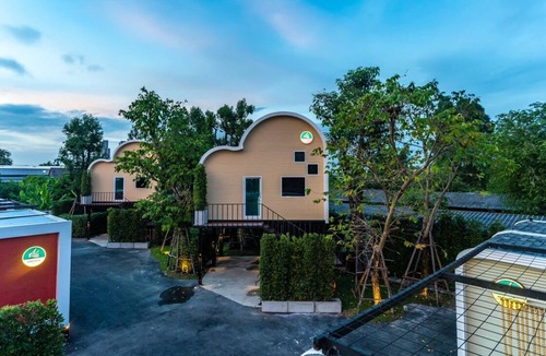 Bang Kra So Hotel | NY Resort Nonthaburi