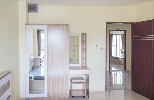 Phan Thong Hotel | Orchid Residence At Amata