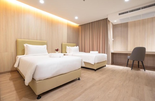 Racha Thewa Hotel | Oriole Residence - Suvarnabhumi Airport