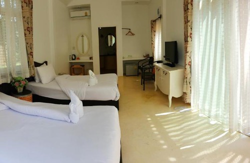 Suan Phueng Resort | Ozono Resort