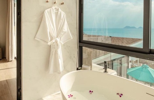 Hin Hong Villa | Palaum 4BR Luxury Villa Infinity Pool & Sunset Sea Views