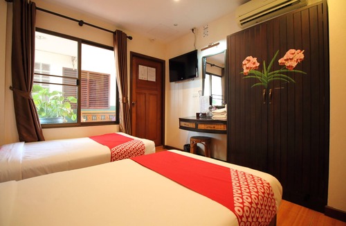 Talat Yot Hotel | Pannee Lodge Khaosan (SHA Plus)