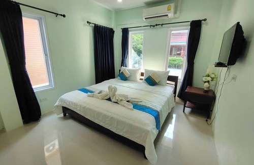 Tha Sala Hotel | Phangpring Beach Resort