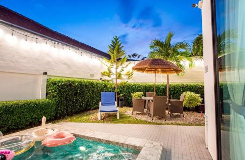 Nong Prue Villa | Phirom one pattaya poolvilla