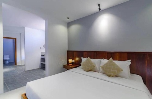 Kampot Hotel | Phka Kravan Kampot Hostel