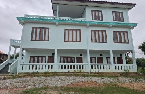 Phoun Hin Boun House | Phosy Thalang Laos Zone A