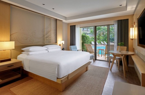 Patong Resort | Phuket Marriott Resort & Spa, Merlin Beach