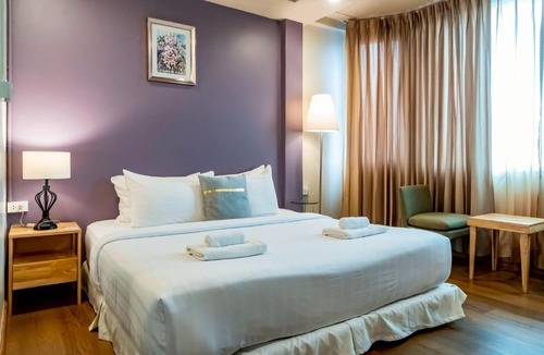 Chanthanimit Hotel | Ployburi Boutique Hotel