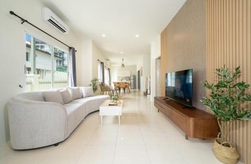 Patong House | Prime Patong-5BR-6BR pool villa See photo BEFORE BOOK