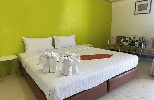 Thanon Phaya Thai Condo | Private Apartment in city center and near BTS