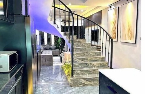 Mittakpheap House | Private villa in Sihaknouk Ville for 15 people