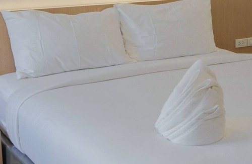 Chonburi Hotel | PT Residence Chonburi
