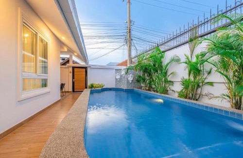 South Pattaya Villa | R1市中心原木风格豪华装修泳池别墅r
