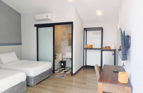 Mai Khao Hotel | Rapina House