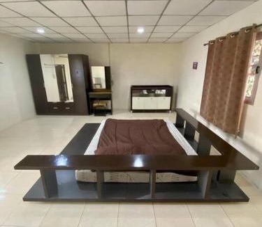 Bang Phlat Apartment | Ratanawong Place 523