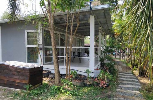 Sirindhorn House | Riverside Holiday Home at Sainam