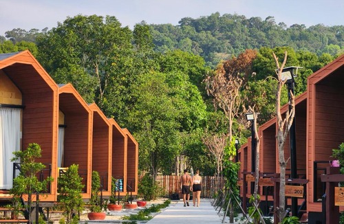 Koh Rong Resort | Royal C Beach Resort