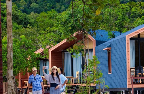 Koh Rong Resort | Royal C Beach Resort