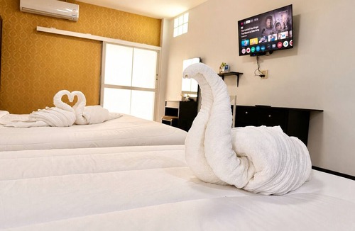 Nai Mueang Hotel | Ruan Aiyara