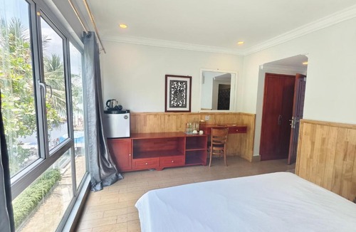 Koh Rong Hostel | Scarlet Sails Villa Koh Rong