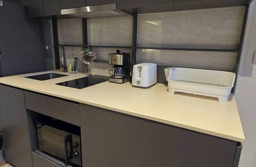 Pratumnak Hill Condo | Sea View Luxury - Experience The Exclusivity