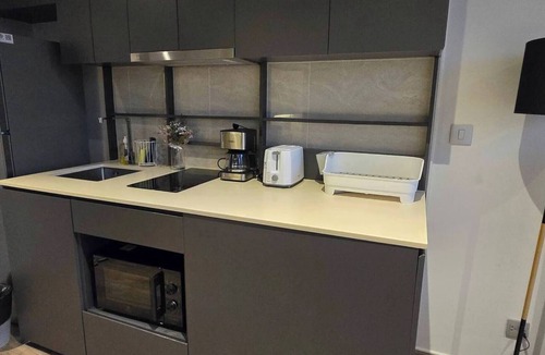 Pratumnak Hill Condo | Sea View Luxury - Experience The Exclusivity