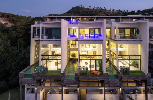 Bophut Villa | Seaside Serenity: 4BR Villa with Cinema and Pool