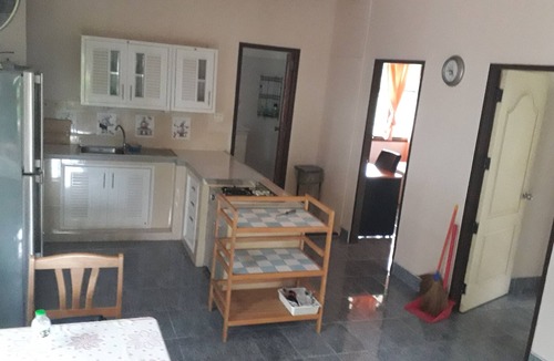 Pranburi House | Small house with 64 m² of living space, featuring a garden and a patio—just 5 minutes from the beach, ideal for couples