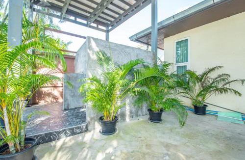 Nong Prue Villa | Space Pool Villa, Central Pattaya