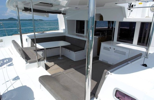 Ban Na Faek Boat Rental | Sun-Kissed Sailing Adventure in Phuket
