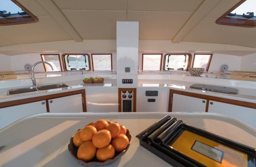 Salak Kok Boat Rental | Sun-Kissed Sailing Journey in Trat, Koh Chang