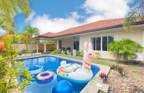 Huai Yai Villa | Sunny4 villa Pattaya