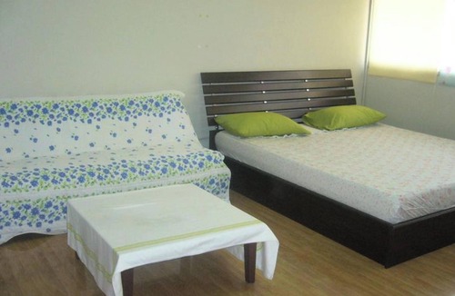 Ban Mai Apartment | T8 Guest House Don Mueang Challenger triple room