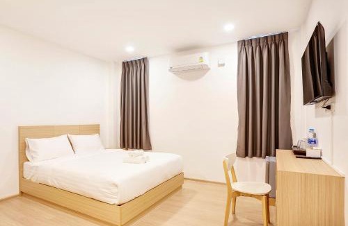Bang Na Hotel | TAKKA Hotel - Bangna