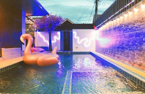 Na Kluea Villa | Tassa House pool villa pattaya
