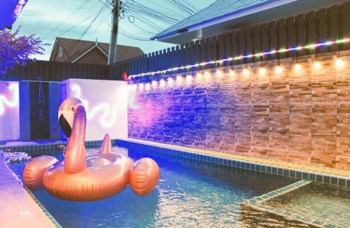 Na Kluea Villa | Tassa House pool villa pattaya