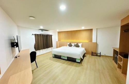 Bang Phlat Hotel | The Cozy77 - No Parking