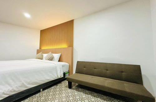 Bang Phlat Hotel | The Cozy77 - No Parking