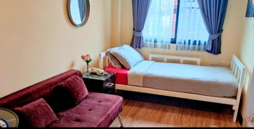 Yan Nawa Bed & Breakfast | The Cube Sathorn Boutique Hotel เดอะ คิวบ์ สาทร บูติค โฮเทล Near BTS Surasak
