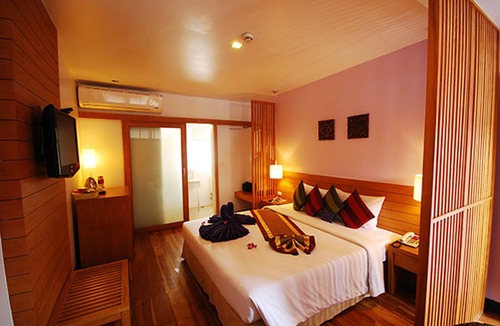 Thung Maha Mek Hotel | The Embassy Sathorn