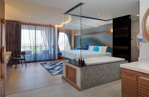 Koh Kaew Hotel | The Oceanic Sportel