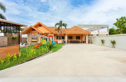 Na Kluea Villa | The Orange House Pool Villa Pattaya